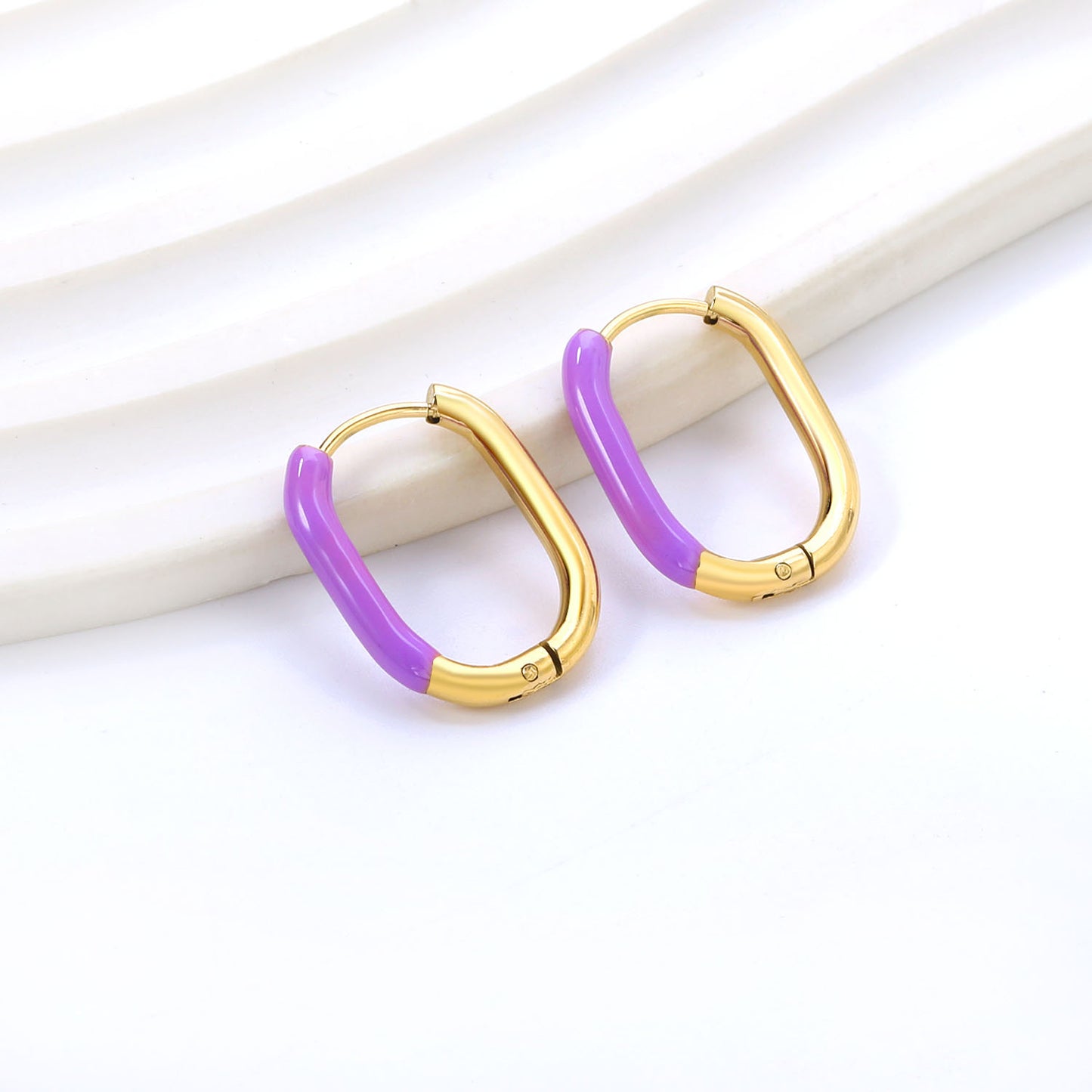 Purple oblong hoops