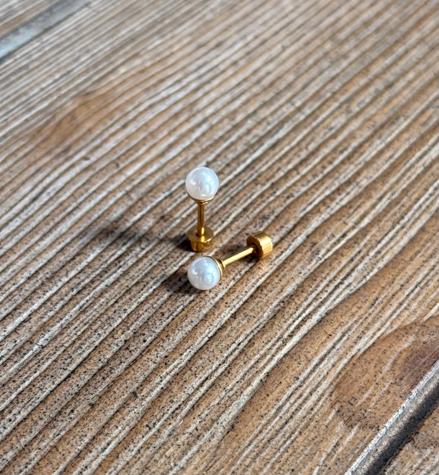 Faux Pearl studs