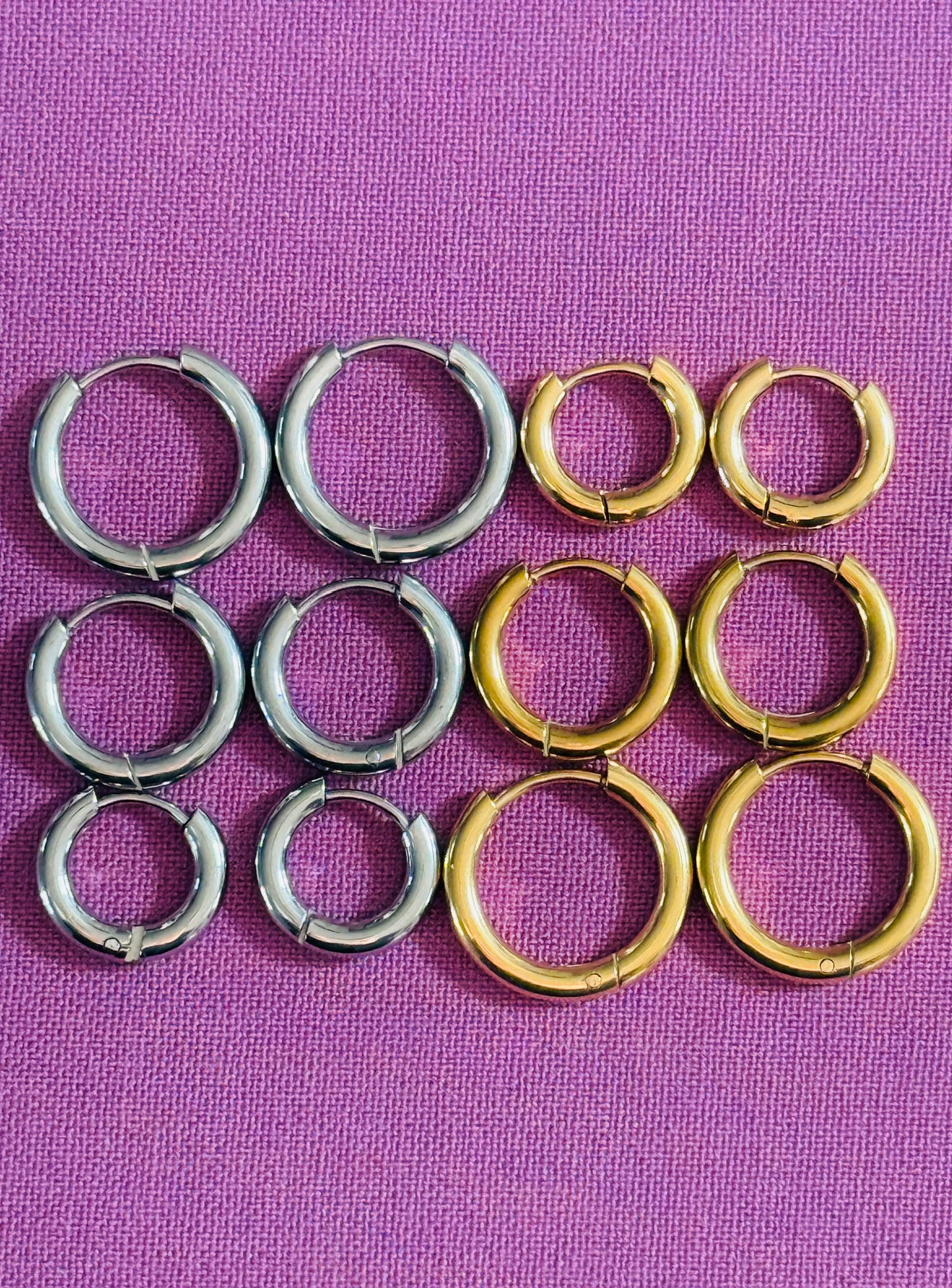 Basic infinity hoops available in silver and gold, and in 3 different sizes: 8mm, 10mm & 12 mm