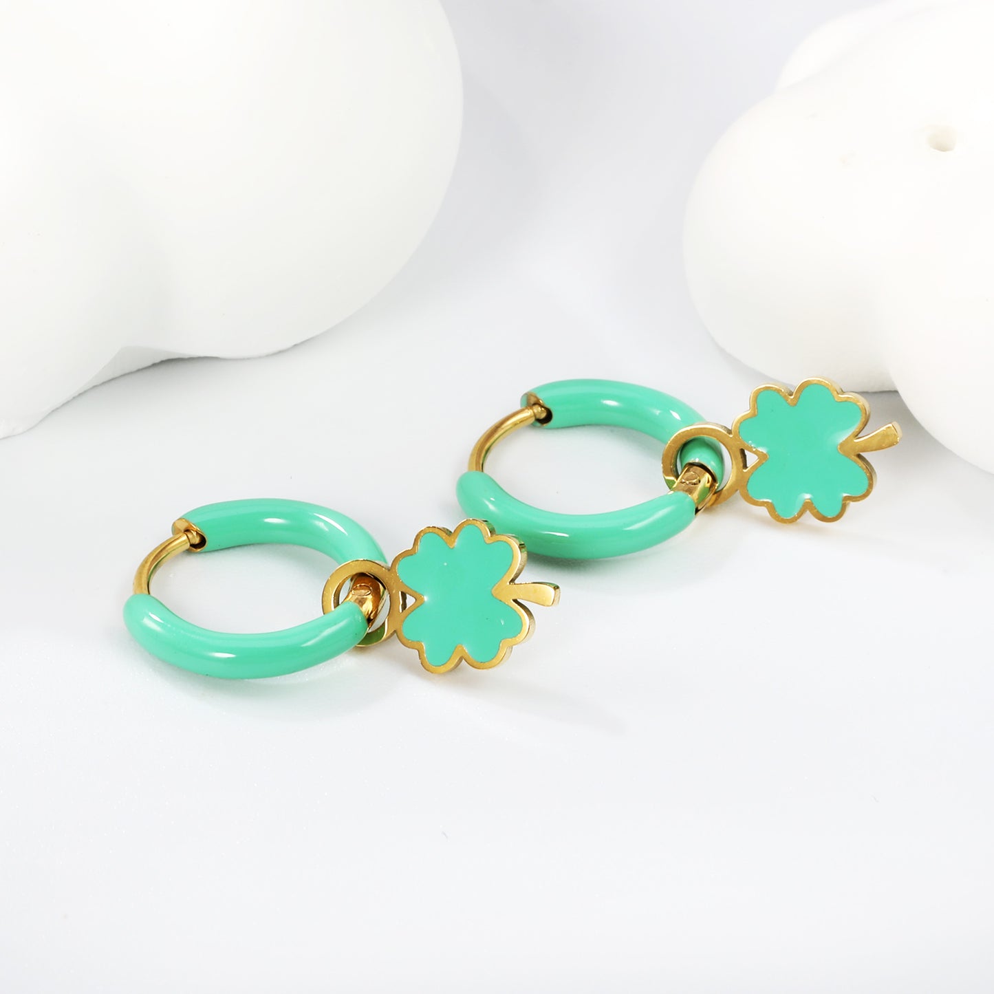 Shamrock charm with enamel hoops