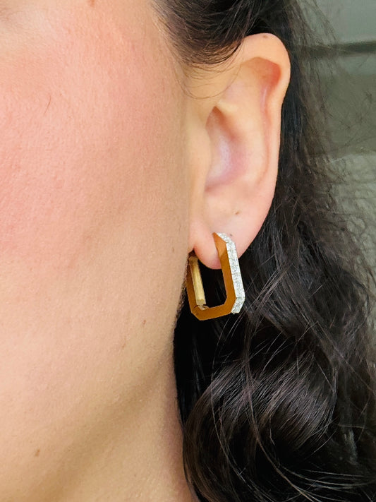 Sparkly oblong hoops