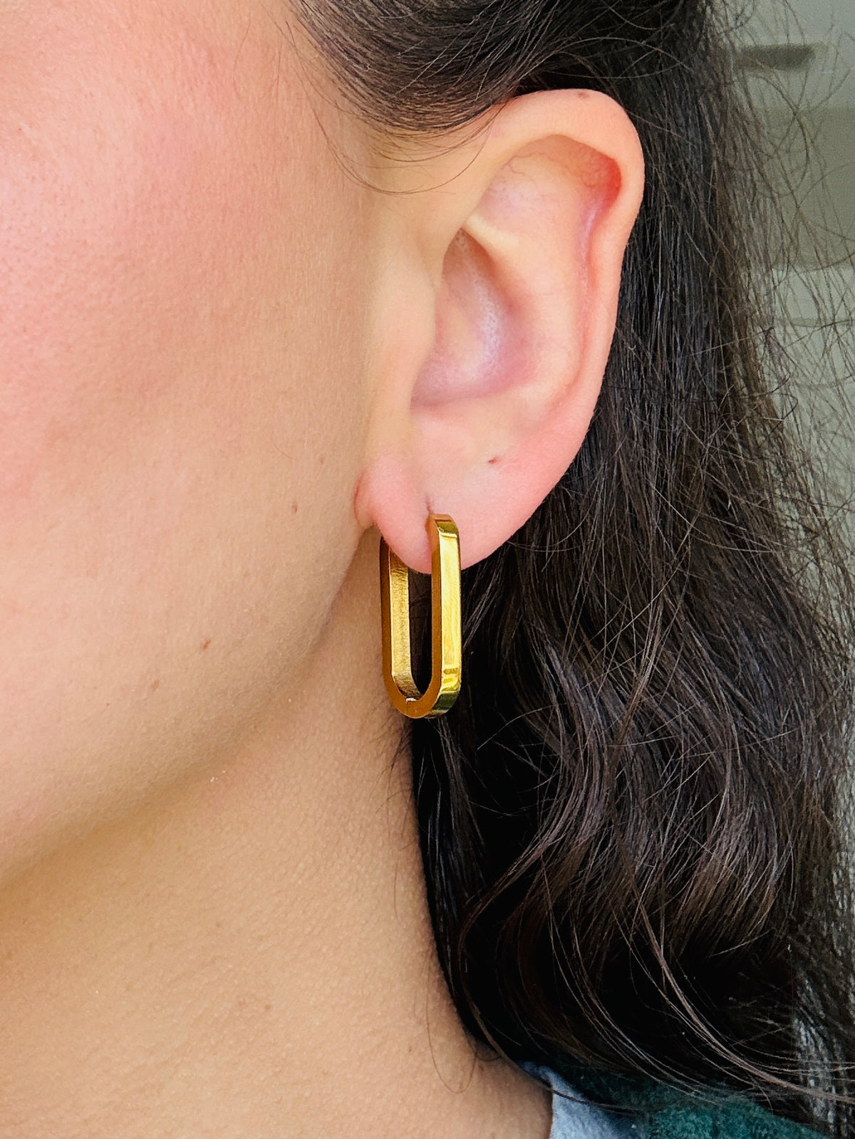 Basic Gold Oblong Hoops