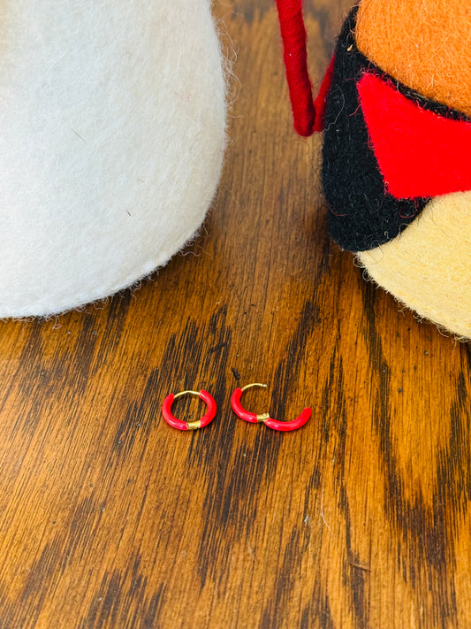 Red enamel hoops